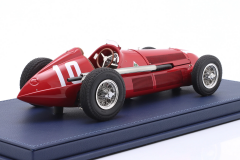 1/18 GP REPLICAS Giuseppe Farina Alfa Romeo 158 #10 Winner Italian GP Formula 1 World - GPMZ01