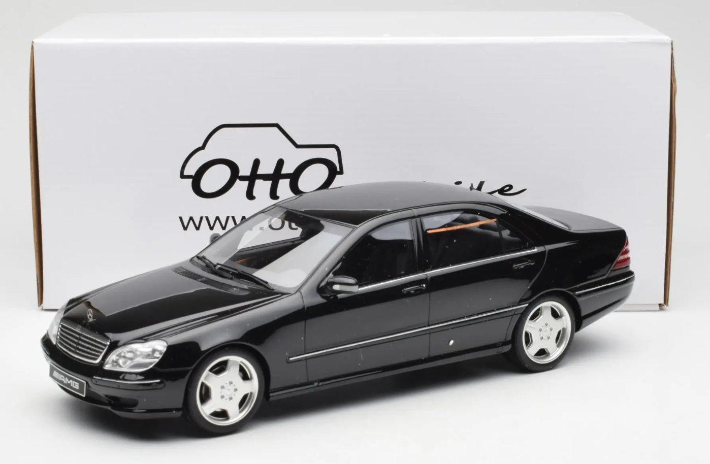 1/18 OTTO-MOBILE - MERCEDES BENZ - S55 AMG (W220)