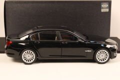 1/18 KYOSHO - BMW - 7-SERIES 750Li FACELIFT (RESTYLING) 2013