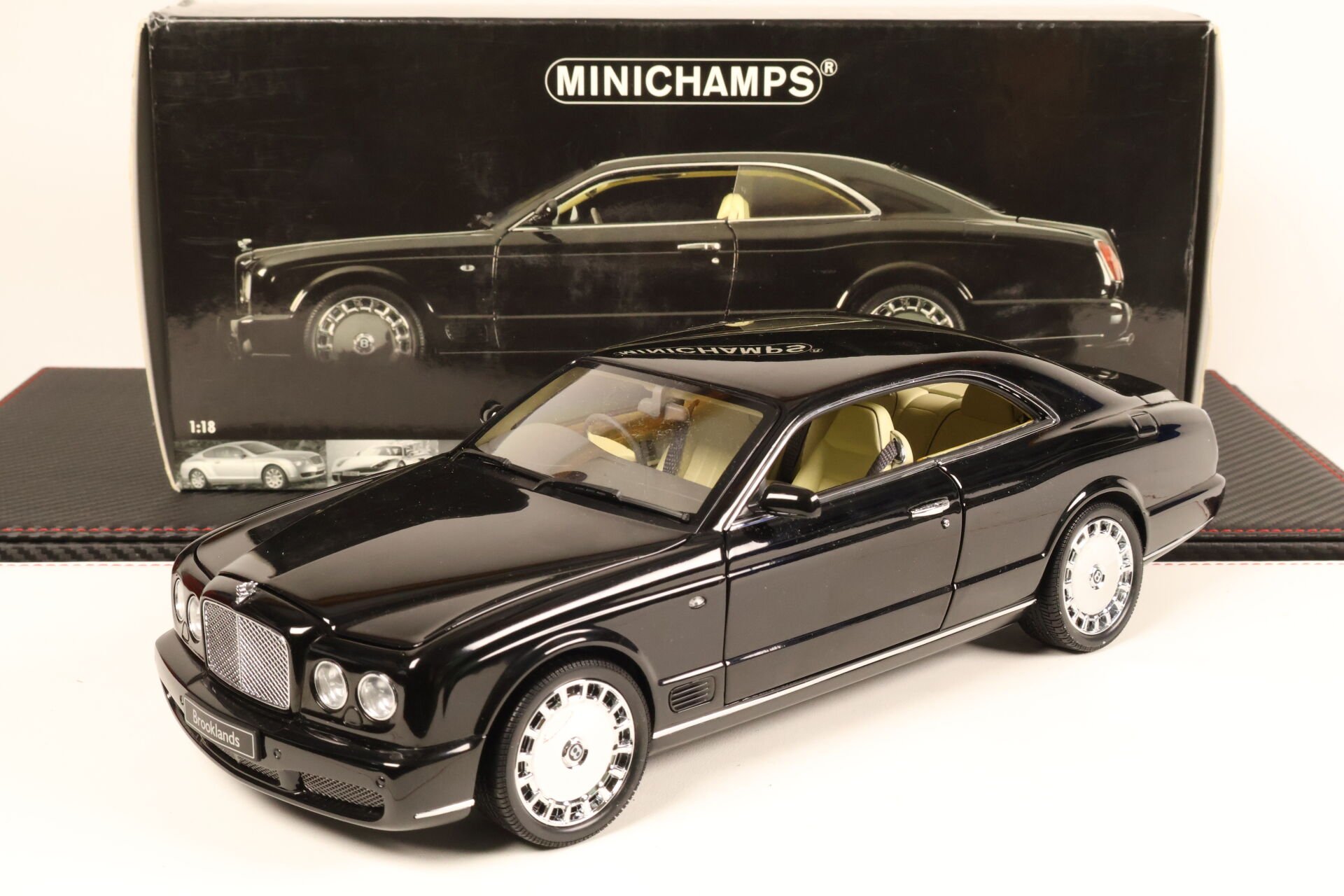 1/18 MINICHAMPS - BENTLEY - BROOKLANDS COUPE 2008