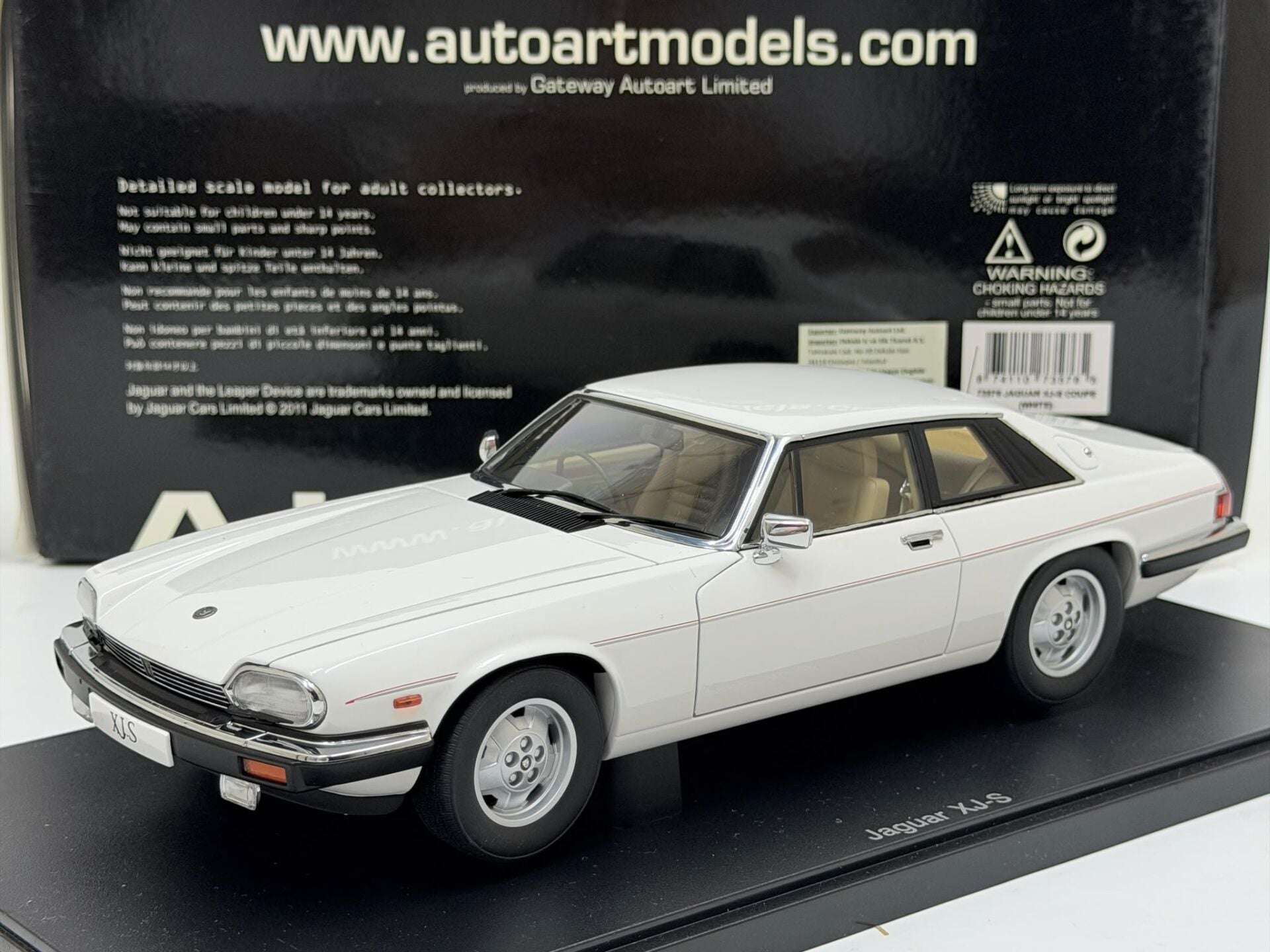 1/18 AUTOart JAGUAR XJ-S XJS COUPE WHITE - 73576