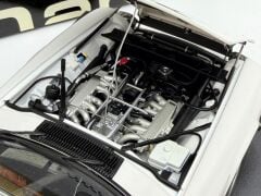 1/18 AUTOart JAGUAR XJ-S XJS COUPE WHITE - 73576