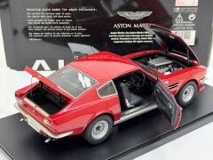 1/18 AUTOart Aston Martin V8 Vantage 1985 Suffolk Red - 70222