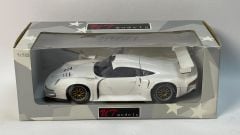 UT-MODELS - PORSCHE - 911 GT1 1996