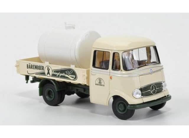 1/87 Mercedes L319 trailer with tank *Bärenbier*, cream/black/white