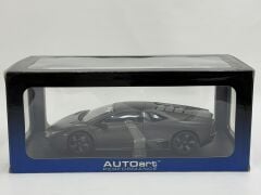 1/18 AUTOart Lamborghini Reventon Grey - 74591