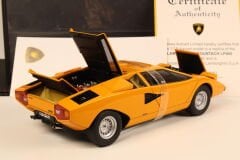 AUTOART - LAMBORGHINI - COUNTACH LP400 1970