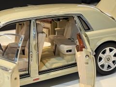 KYOSHO - ROLLS ROYCE - CARARA WHITE PHANTOM EWB LIMOUSINE 2012