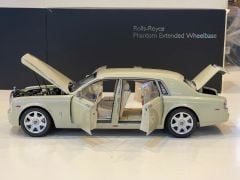 KYOSHO - ROLLS ROYCE - CARARA WHITE PHANTOM EWB LIMOUSINE 2012