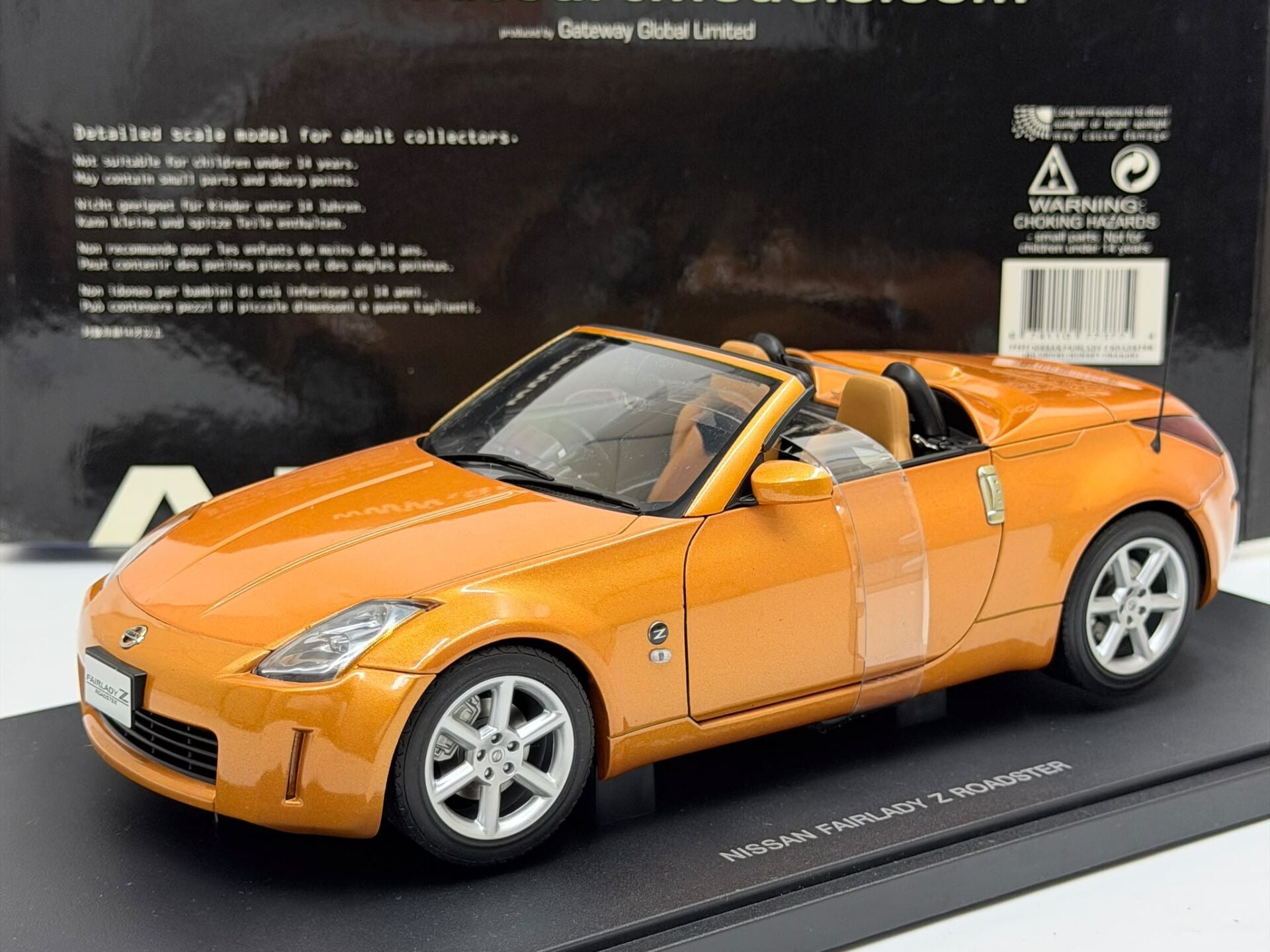 1/18 AUTOart Nissan Fairlady Z 350Z Roadster - 77377