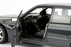 1/18 AUTOART MERCEDES 190E 2.1 16V EVO 2 - 76131