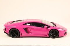1/18 AUTOART - LAMBORGHINI - AVENTADOR LP700-4 2011