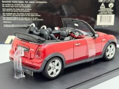 1/18 AUTOart Mini Cooper S Cabriolet (red) - 74849
