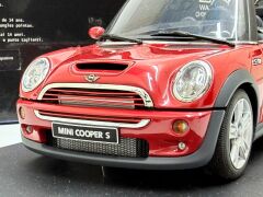 1/18 AUTOart Mini Cooper S Cabriolet (red) - 74849