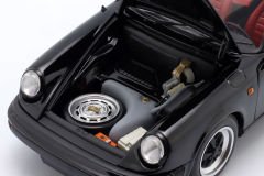 MINICHAMPS - PORSCHE - 911 3.2 CARRERA CABRIOLET 1983
