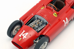 1/18 CMC - FERRARI - F1 D50 SHORT NOSE N 14 FRENCH GP 1956 COLLINS