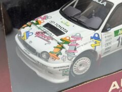 1/18 AUTOart 1998 Toyota Corolla WRC Australia Fujimoto #16 - 80028