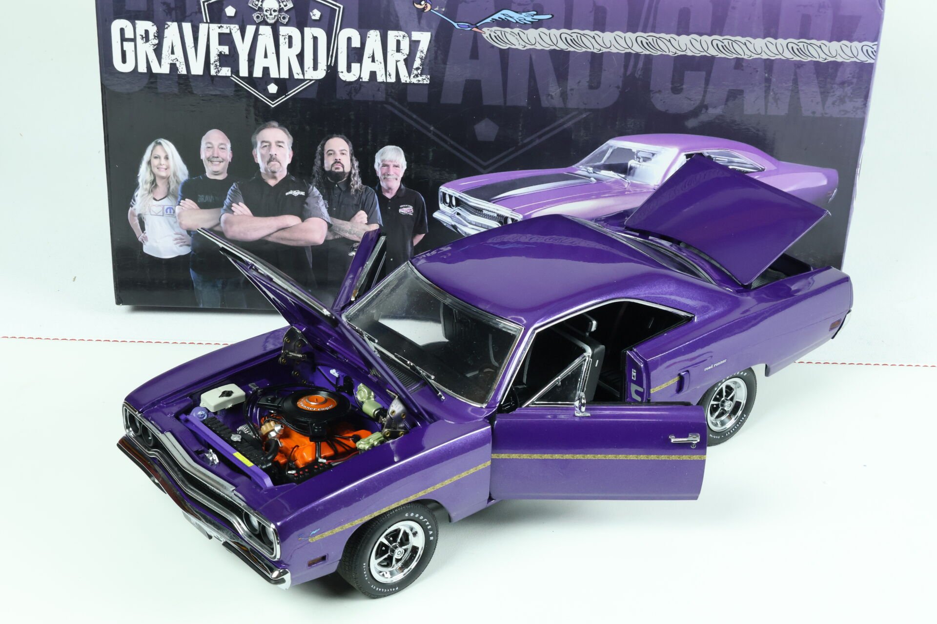 1/18 GMP - PLYMOUTH - ROAD RUNNER 1970   1970 TV show Graveyard Carz (since 2012)