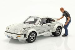SCHUCO - PORSCHE - 911 COUPE WITH WALTER ROHRL FIGURE 1969