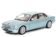 ALMOST-REAL - JAGUAR - XJ6 (X350) 2003