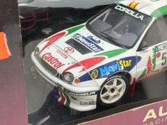 1/18 AUTOart Toyota Corolla Wrc Rally Finland #5 Sainz - 80022