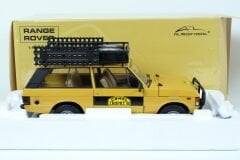 1:18 Almost Real Land Rover Range Rover Camel Trophy Sumatra 1981