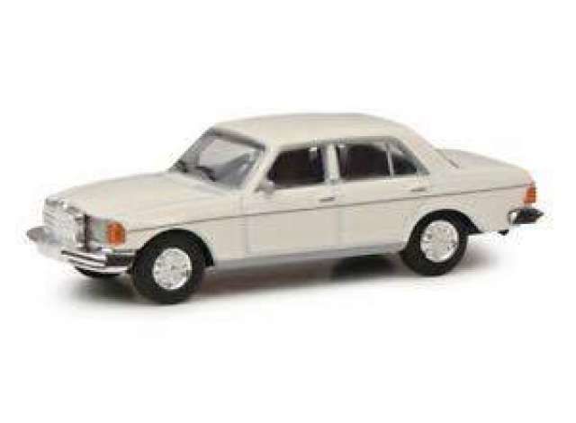 1/87 Mercedes Benz 280E (W123), creme