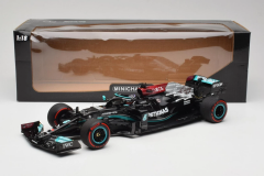 1/18 MINICHAMPS Mercedes W12 100 Poles Spanish GP 2021 Lewis Hamilton - 110210444