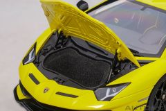 AUTOART - LAMBORGHINI - AVENTADOR SVJ 2018