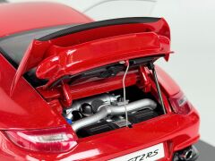 1/18 AUTOART PORSCHE 911 997-2 GT2RS 2010 - 77964