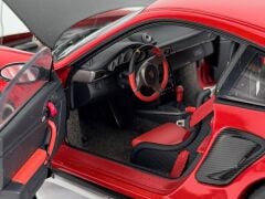 1/18 AUTOART PORSCHE 911 997-2 GT2RS 2010 - 77964