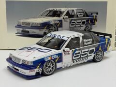 1/18 AUTOart Volvo 850 Sedan BTCC Presentation Car (Rickard Rydell / Tim Harvey) - 89596