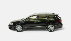 NZG Volkswagen Passat Estate R36 Wagon (DEEP BLACK)