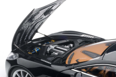 AUTOART - ASTON MARTIN - ONE-77 2009