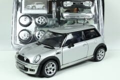 1:18 KYOSHO BMW MINI ONE AERO Dynamics Pakage 08556S