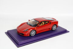 LYRD BOX 1:18 ÖLÇEK ROYAL PURPLE CARBON SERGİLEME STANDI – LY149