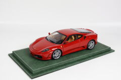LYRD BOX 1:18 ÖLÇEK BRITISH RACING GREEN SERGİLEME STANDI – LY151