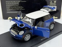 1/18 AUTOART MINI Cooper Lightning Blue Metallic/White Roof - 75002
