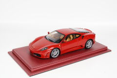 LYRD BOX 1:18 ÖLÇEK ROSSO RED CARBON SERGİLEME STANDI – LY153