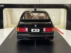 1/18 AUTOART - BMW - 3-SERIES M3 E30 RACE CAR 1989 - 89247