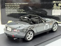 1/18 AUTOART Mazda Roadster (NC) Nr-A #01 - Galaxy Grey - 80643
