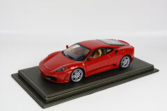 LYRD BOX 1:18 ÖLÇEK OLIVE CARBON SERGİLEME STANDI – LY155