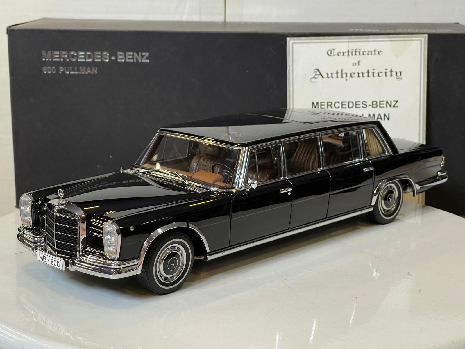 AUTOART - MERCEDES BENZ - 600 PULLMAN LIMOUSINE