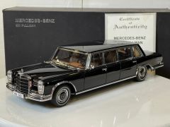 AUTOART - MERCEDES BENZ - 600 PULLMAN LIMOUSINE