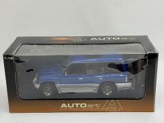 1/18 AUTOART Mitsubishi Pajero LWB GDI V6 3500 - 77103