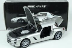1/18 MINICHAMPS - MERCEDES BENZ - SLS COUPE 6.3 AMG (C197) 2010