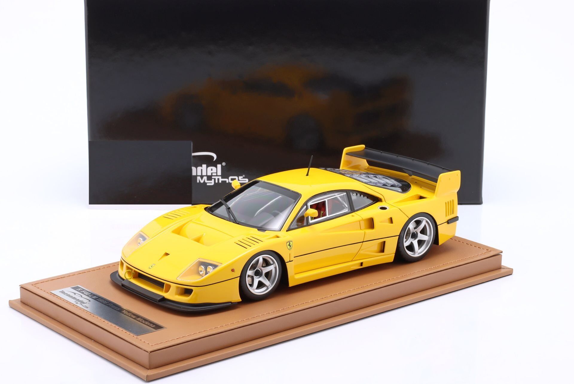 TECNOMODEL - FERRARI - F40 LM PRESS VERSION 1996 - WITH 5 SPOKE BLACK RIMS