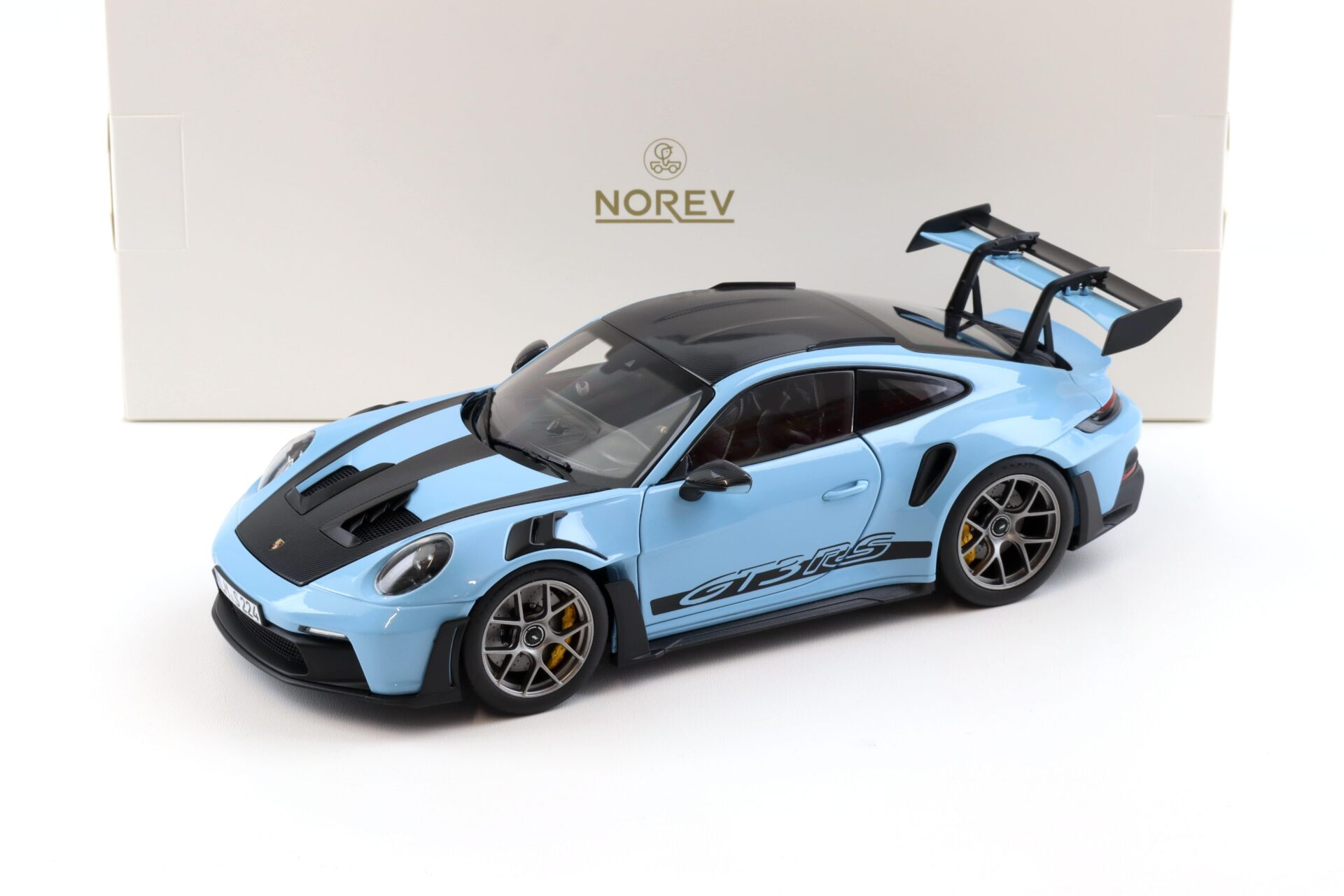 1/18 Norev Porsche 911 (992) GT3 RS Weissach package Gulf blue - 187367