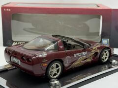 1/18 AUTOart Chevrolet Corvette Indianapolis 500 Pace Car (2002 - 50th Anniversary)  - 80206