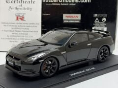 1/18 AUTOART NISSAN SKYLINE GT-R R35 SUPER BLACK OPTIONAL MATT WHEELS - 77394